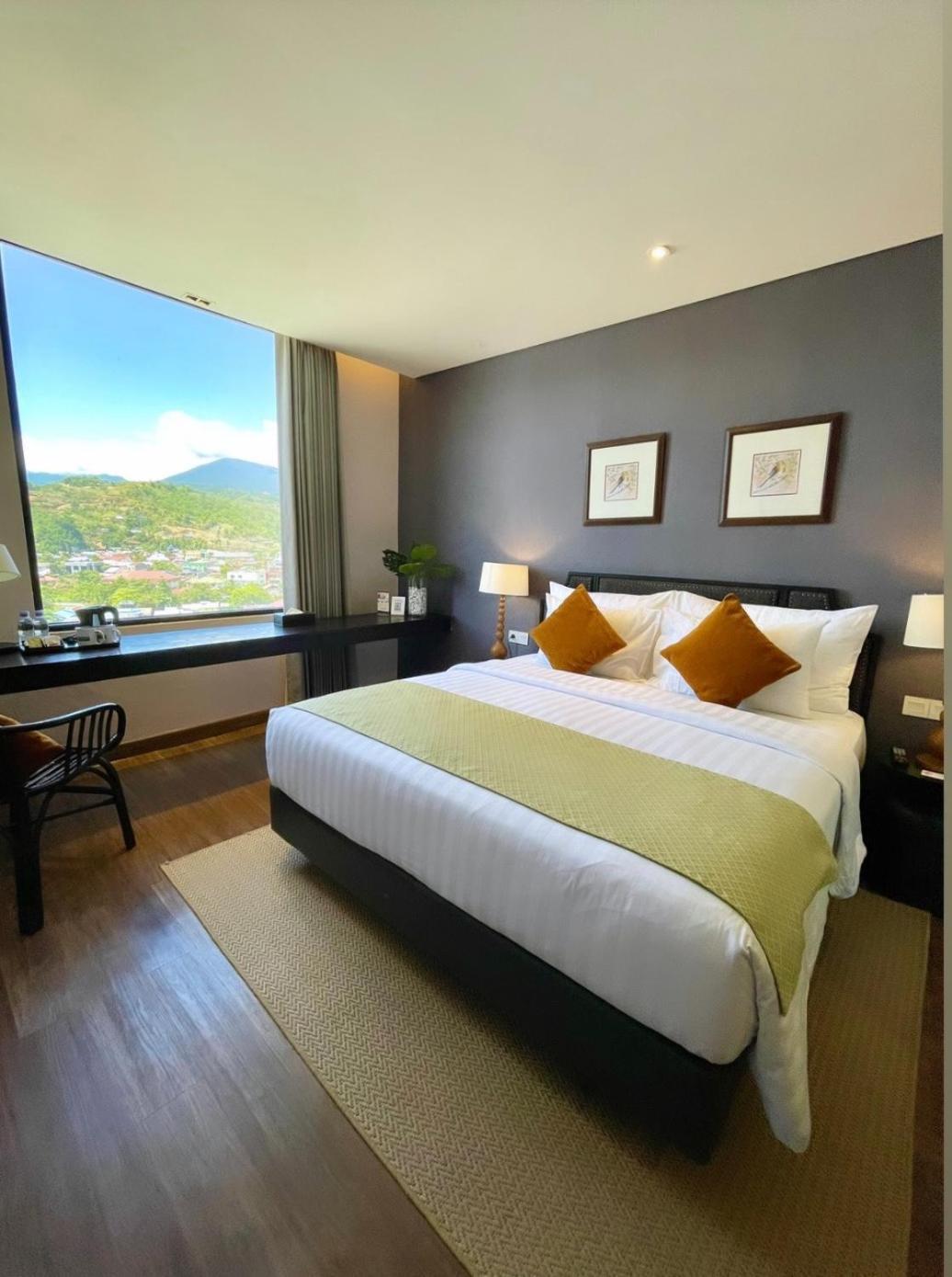 Hotel Suni Abepura Jayapura Exteriör bild